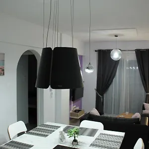 Beautiful Near In Larnaca Apartment